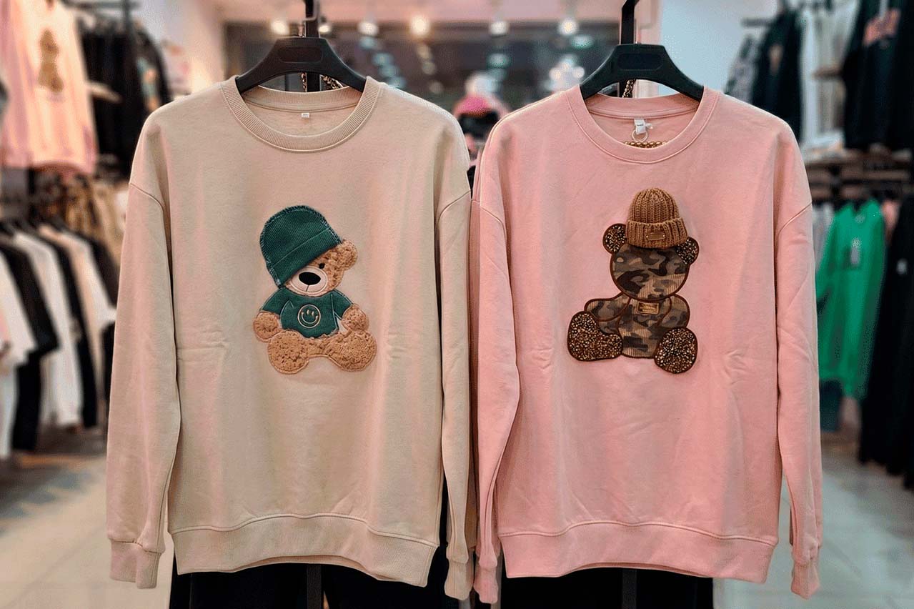 Apliques bordados en relieve 3D para buzos infantiles beige y rosado