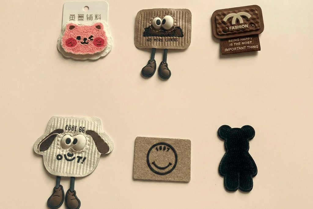 Apliques infantiles en PVC y goma en relieve para ropa infantil al por mayor